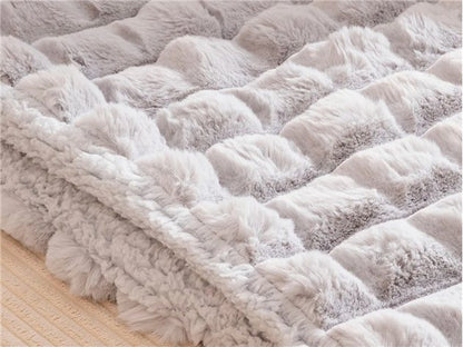 Odesa Sherpa Fur Throw - Various Colours