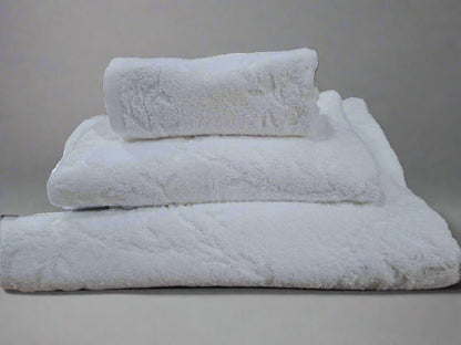Over Stock 500 GSM Towel Offer