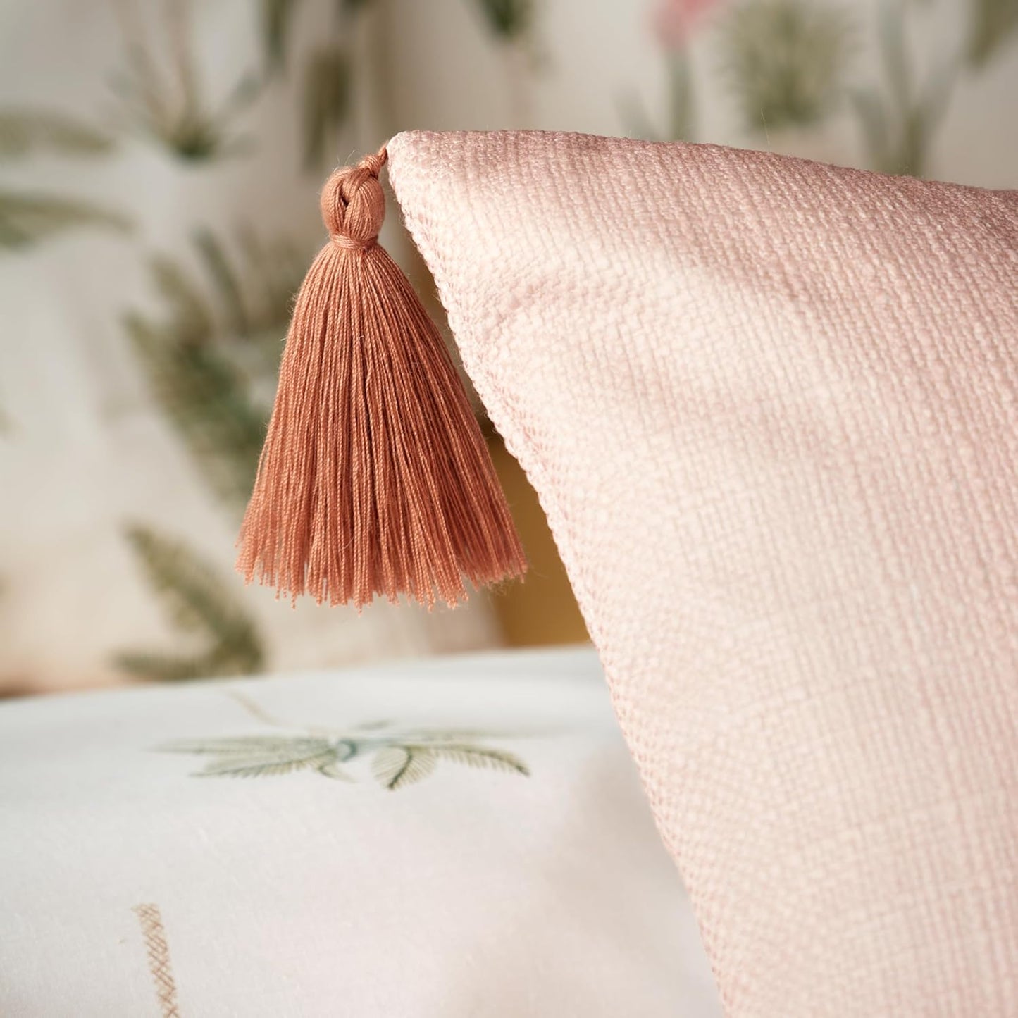 Parasio Palm Filled Cushions