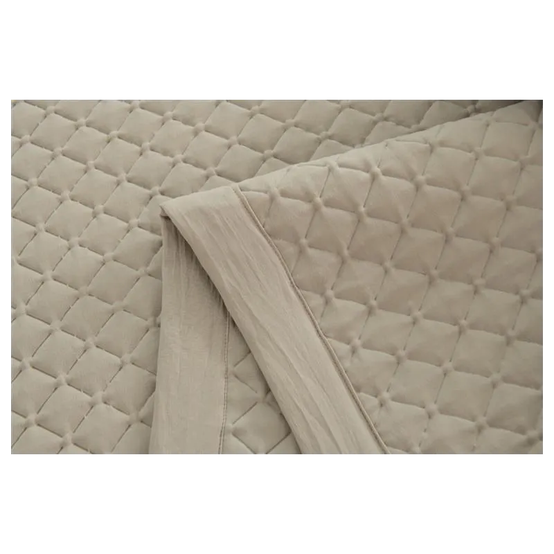 Stonewash Pin Tuck Bedspreads